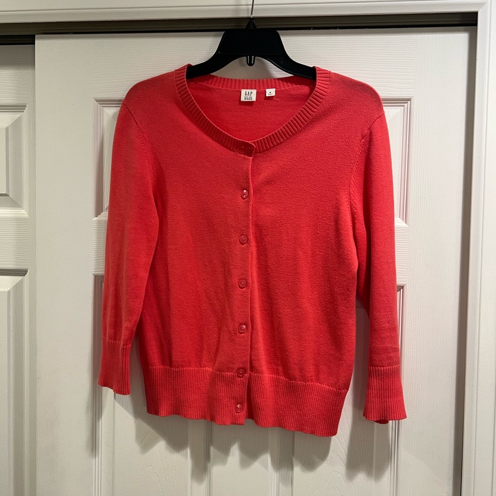 GAP Women's Coral Colored Cardigan